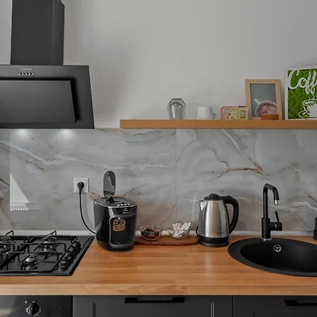 Garsoniera Turquoise Rezidential Moghioros Park *