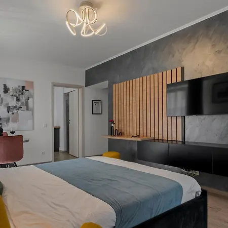 Garsoniera Turquoise Rezidential Moghioros Park Apartment *