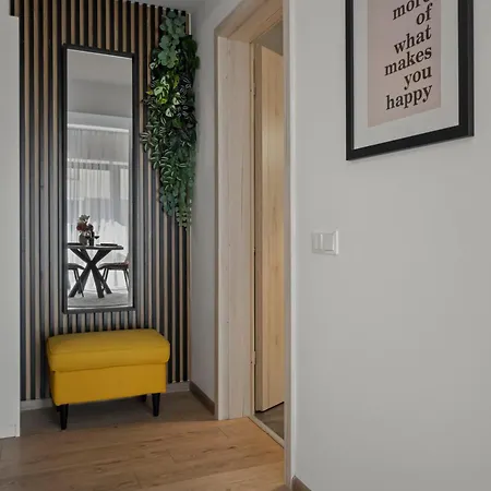 דירה Garsoniera Turquoise Rezidential Moghioros Park *
