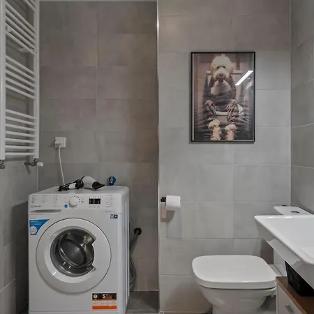 Garsoniera Turquoise Rezidential Moghioros Park *