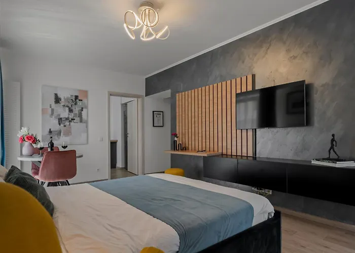 Garsoniera Turquoise Rezidential Moghioros Park Apartment *